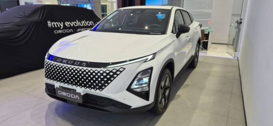 OMODA 5 1.5 TGDI HEV LUXURY DHT